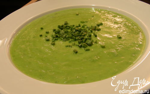 Рецепт Суп-пюре из зеленого горошка с чесноком и тмином