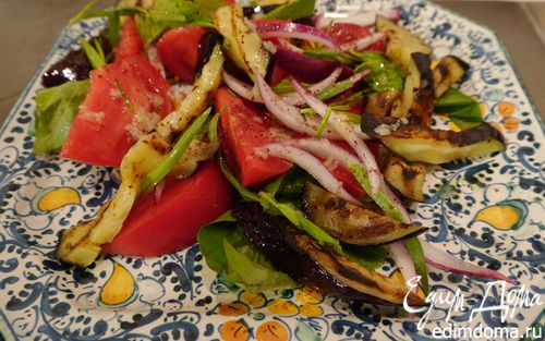 Рецепт Осенний салат из баклажанов с помидорами