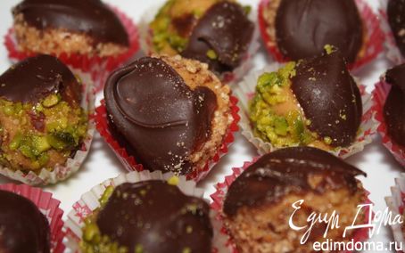 Рецепт Арахисовое печенье с темным шоколадом и фисташками без выпекания