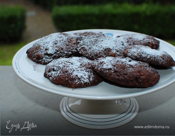 Шоколадное печенье с грецкими орехами 