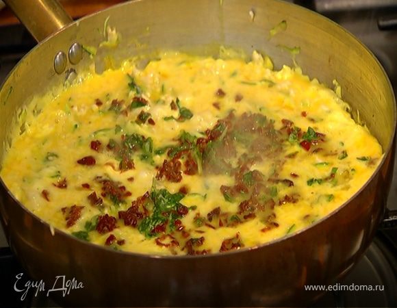 Фриттата с начинкой из курицы и овощей 