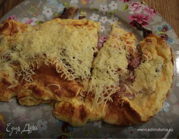 Омлет с ветчиной и шампиньонами 