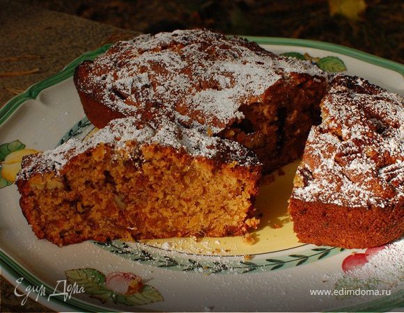 Кекс с курагой, орехами и шоколадом 