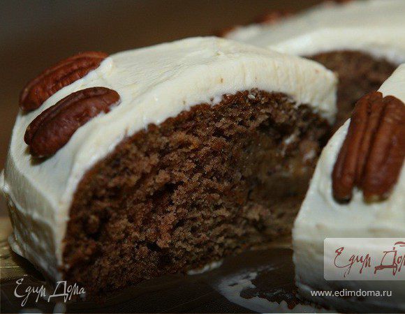 Сладкий пирог с финиками