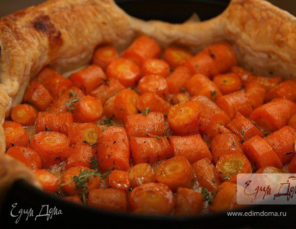 Пирог с морковью, медом и тимьяном