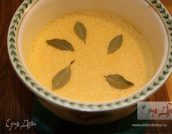 Лимонно-сметанный крем с лавровым листом