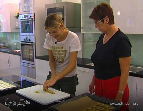 С НАСТУПАЮЩИМ НОВЫМ ГОДОМ!