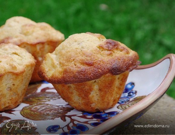 Яблочные маффины с корицей 