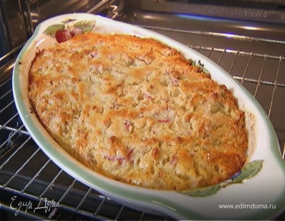 Пирог на йогурте с ревенем 