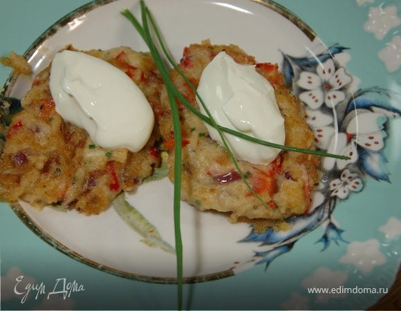 Котлетки из фасоли со сладким перцем и чили 