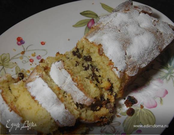 Песочный кекс с изюмом 
