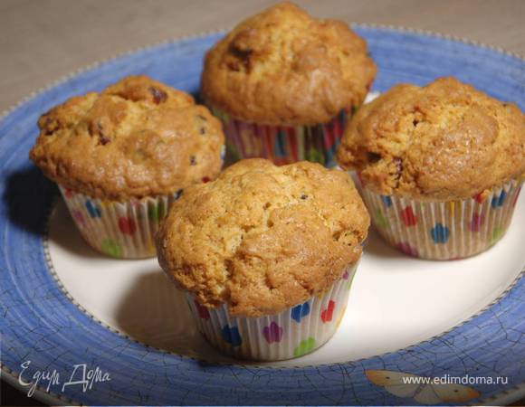 Кексы с вяленой клюквой 