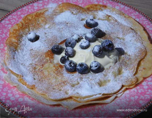 Заварные блинчики с ягодами 