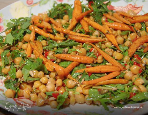 Салат с нутом и запеченной в меду морковью 