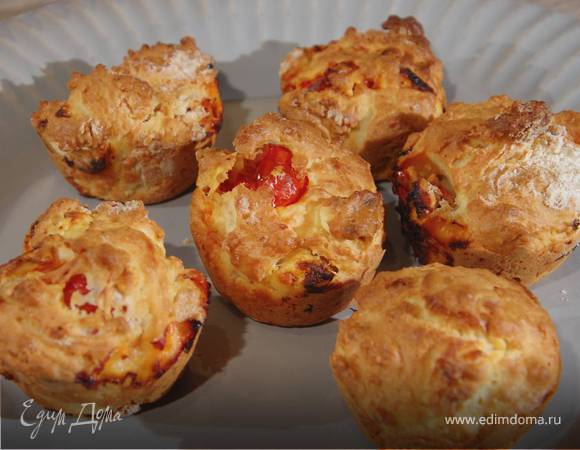 Маффины с брынзой и помидорами 