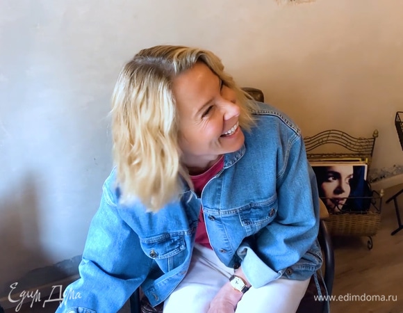 Юлия Высоцкая читает ваши комментарии и выбирает апартаменты в Генуе! | Мне это нравится! #34