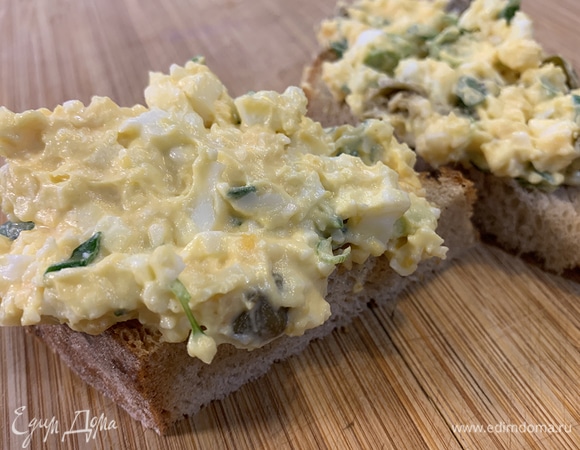 Закуска из яиц с каперсами