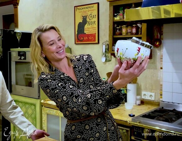 Как создать праздничную атмосферу и красиво сервировать стол | «Высоцкая отвечает» №52