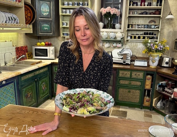 Салат с киноа, тунцом и авокадо | #сладкоесолёное №238