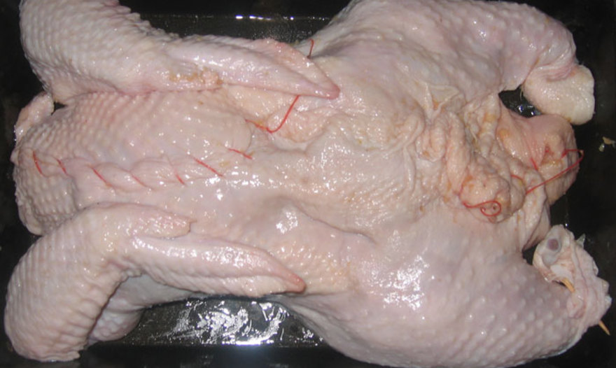 Курица, фаршированная шампиньонами