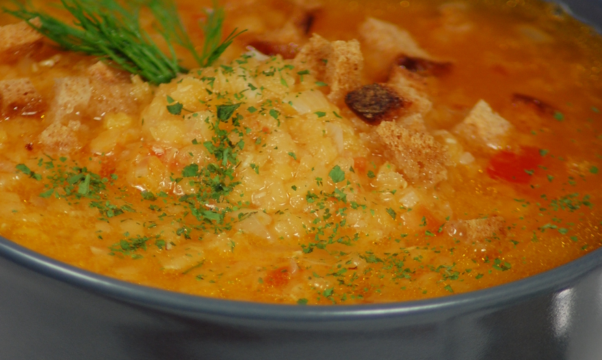 Суп с жёлтой чечевицей  