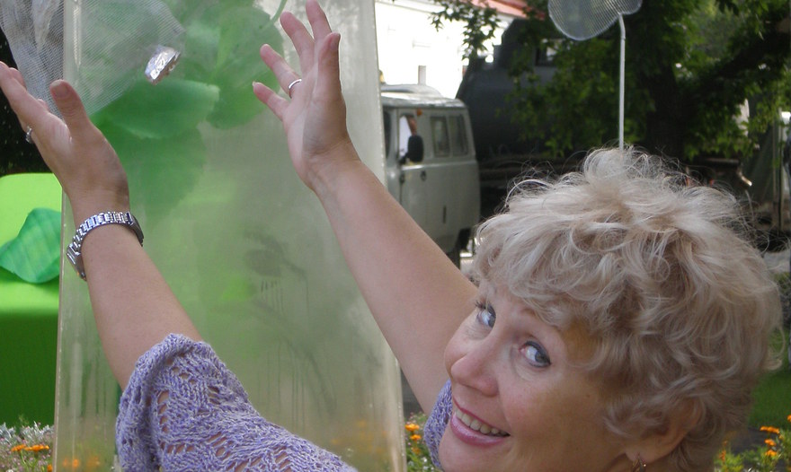 Картофельный салат с солеными огурцами и грибами