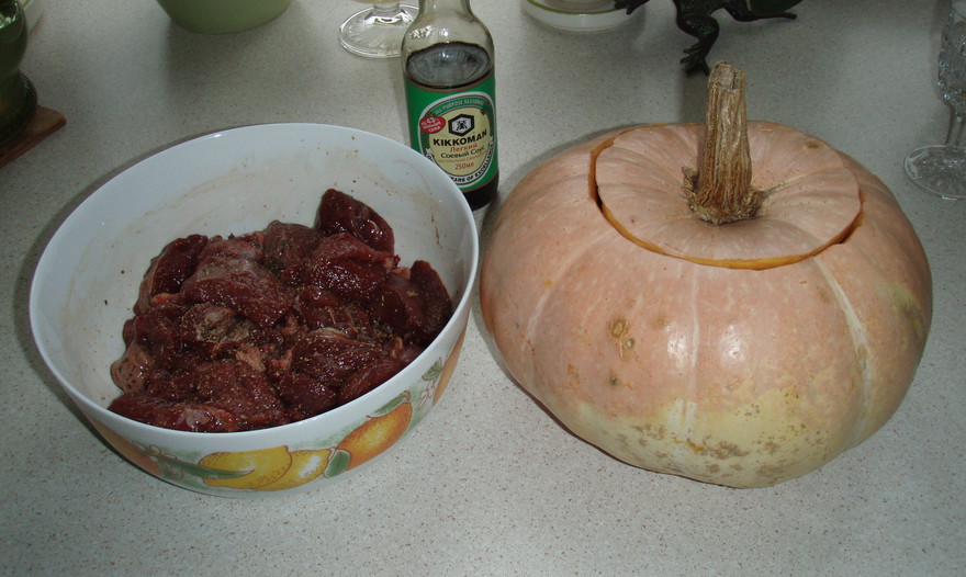 мясо запеченное в тыкве