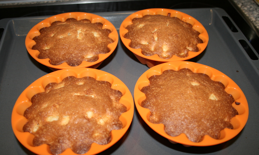 Кекс с грушами