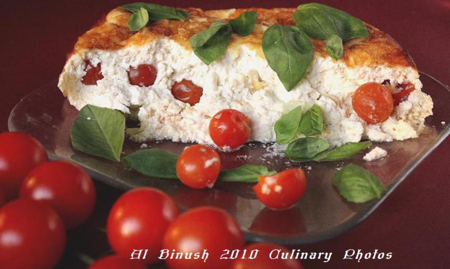 Творожный пудинг с помидорами