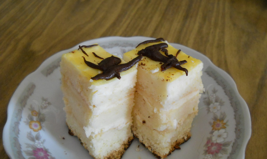 Лимонные пирожные