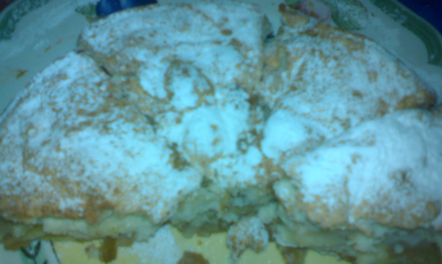 Шарлотка с яблоками.