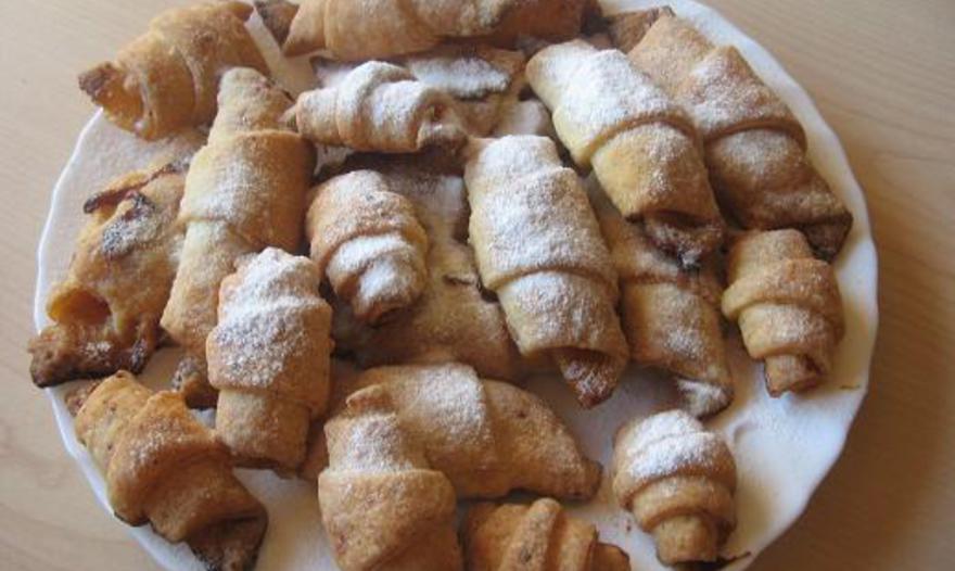 Рогалики с джемом