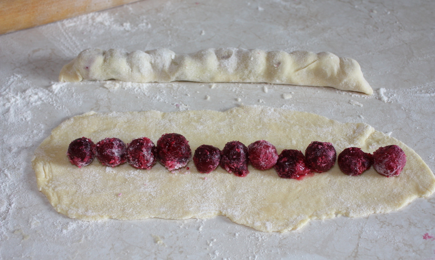 Вишневый торт со сметанным кремом