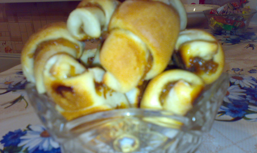 Рогалики с яблочным повидлом