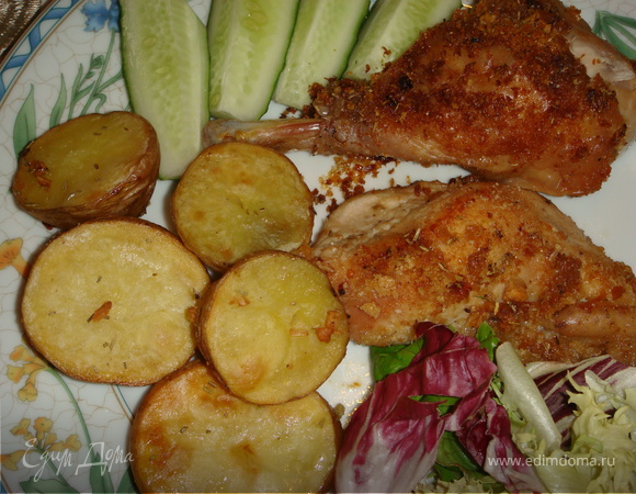 Курица и картофель, запеченные с розмарином