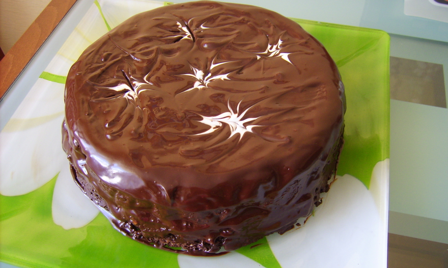 Шоколадный торт "Захер" 
