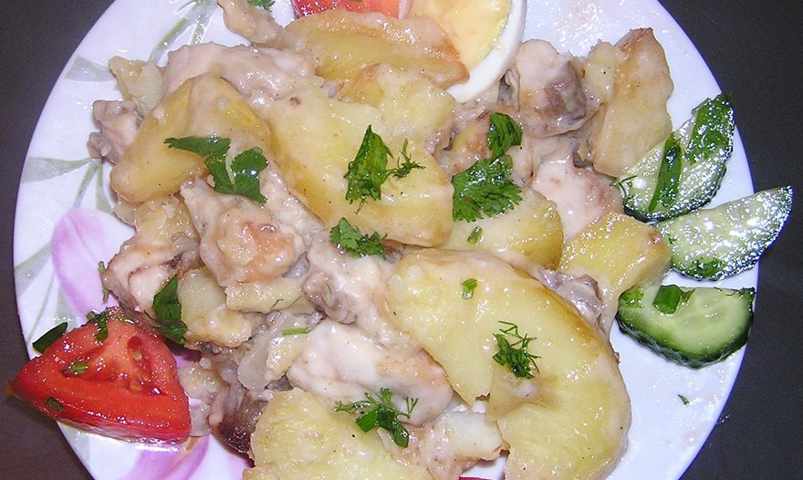 Судак в горшочке