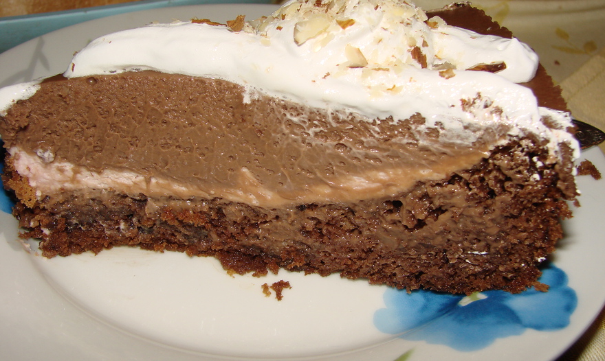 Торт "Шоколад с начинкой"