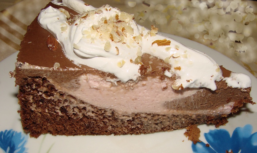 Торт "Шоколад с начинкой"