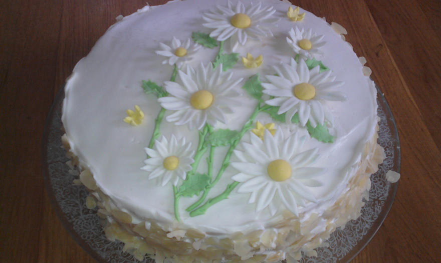 Торт «Молочная девочка»