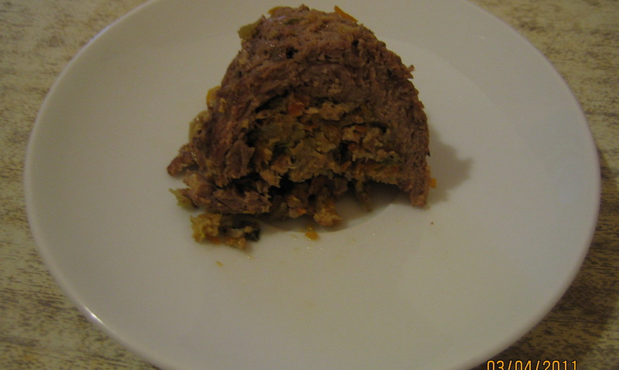 Мясной рулет