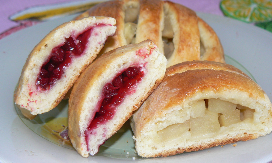 Творожные кармашки с яблоками