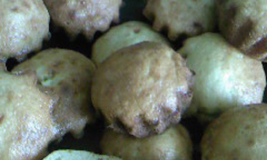 Кексы с цукатами и изюмом