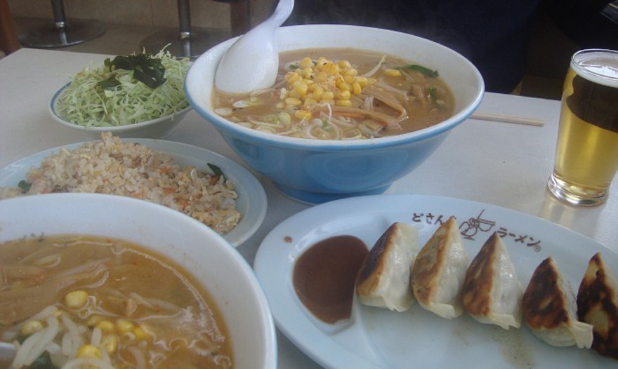 Гёдза с сыром "Камамбер"