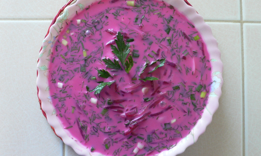 Холодный литовский борщ