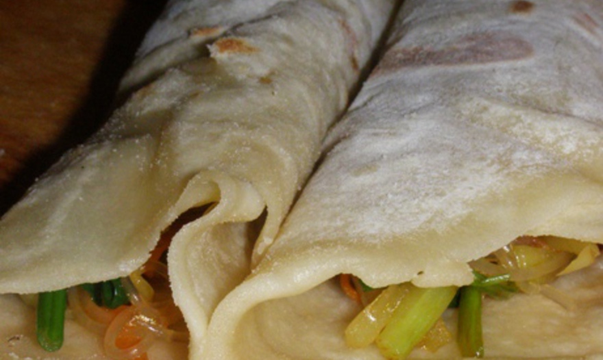 Китайские блинчики с овощной начинкой