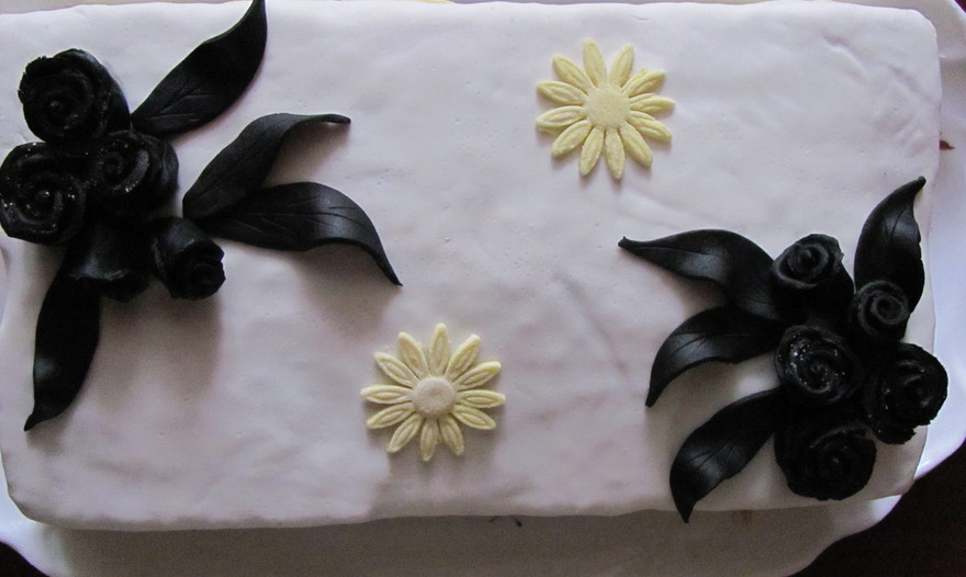 Торт "Черная роза"