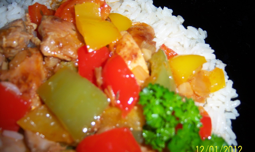 "Мясо курицы с арахисом"-просто и вкусно.