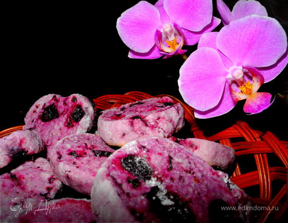 Фиолетовое печенье от Yolka