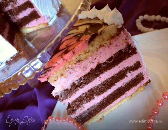 Торт малиново-шоколадный «Фентази»